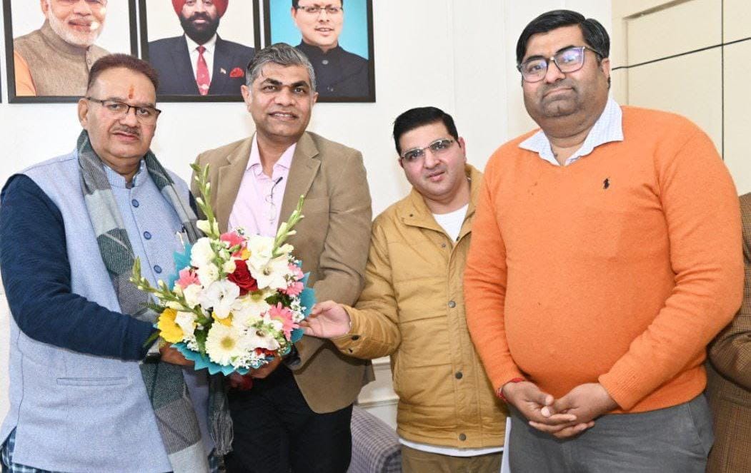 पतंजलि के प्रतिनिधि मंडल ने मुलाकात की