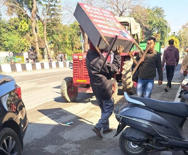 अतिक्रमण पर प्रभावी कार्यवाई के निर्देश